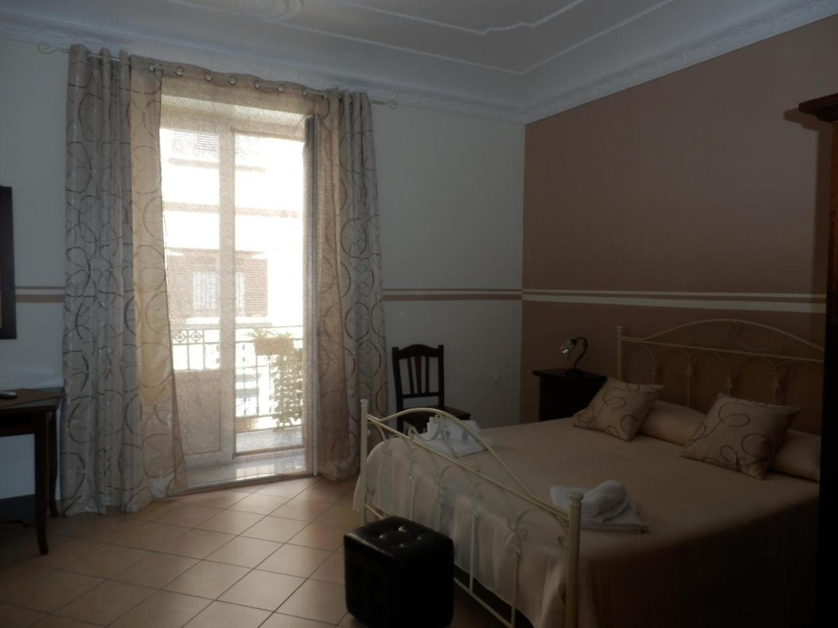 Attarin B&B Палермо Номер фото